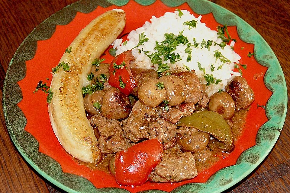 Ragout mit gebackenen Bananen