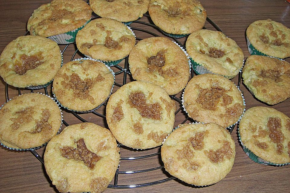 Apfelmuffins mit Zimtkruste