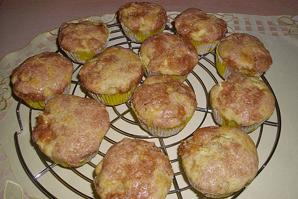 Apfelmuffins mit Zimtkruste