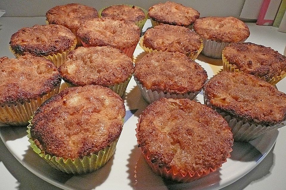 Apfelmuffins mit Zimtkruste