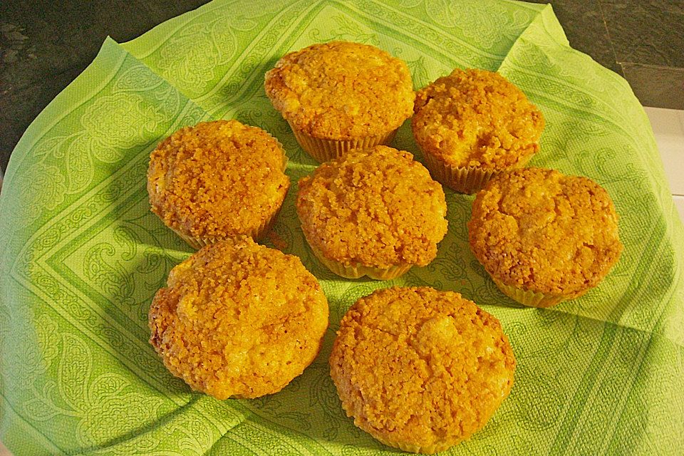 Apfelmuffins mit Zimtkruste