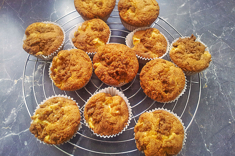 Apfelmuffins mit Zimtkruste