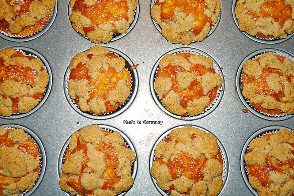 Apfelmuffins mit Zimtkruste