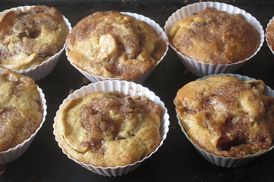 Apfelmuffins mit Zimtkruste