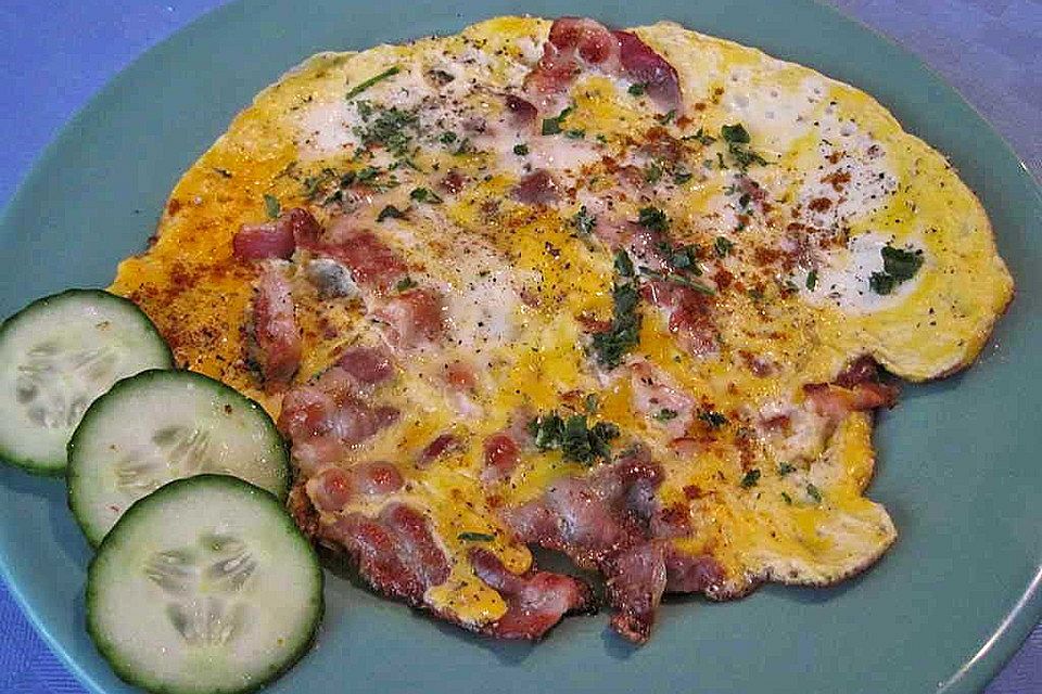 Scrambled eggs with bacon