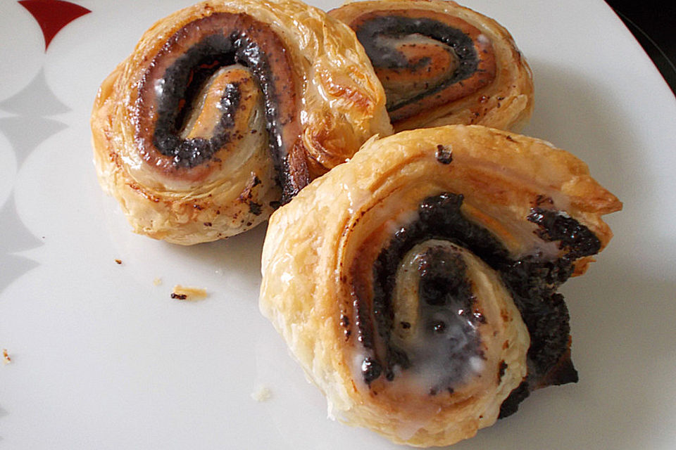 Blätterteig - Mohnschnecken mit Marzipan