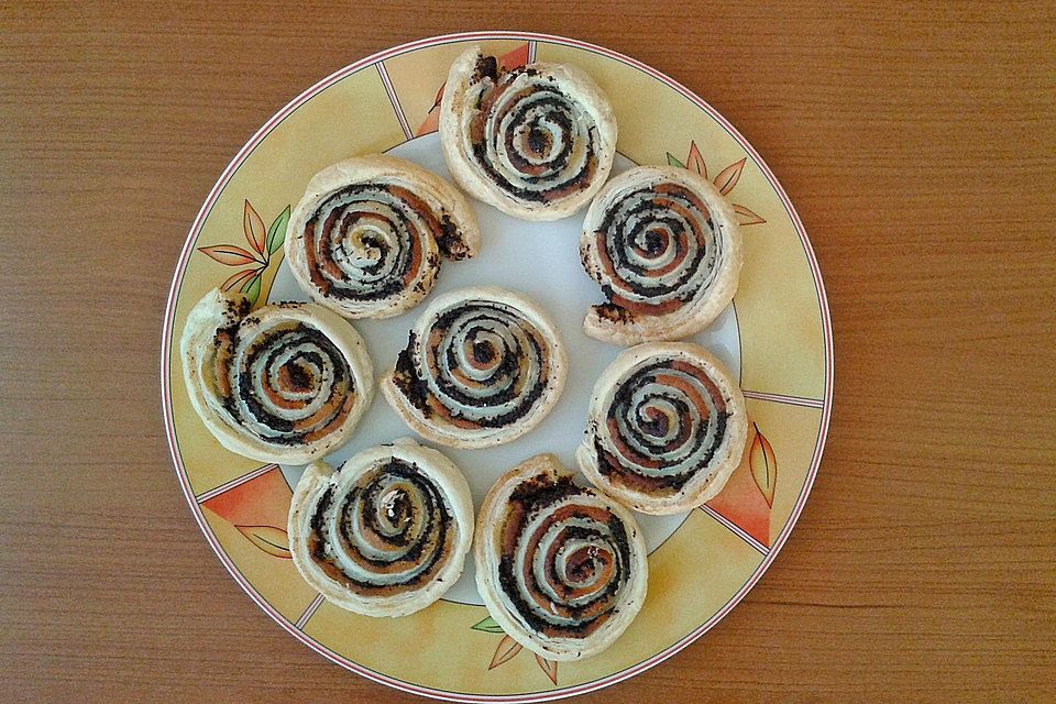 Blätterteig - Mohnschnecken mit Marzipan