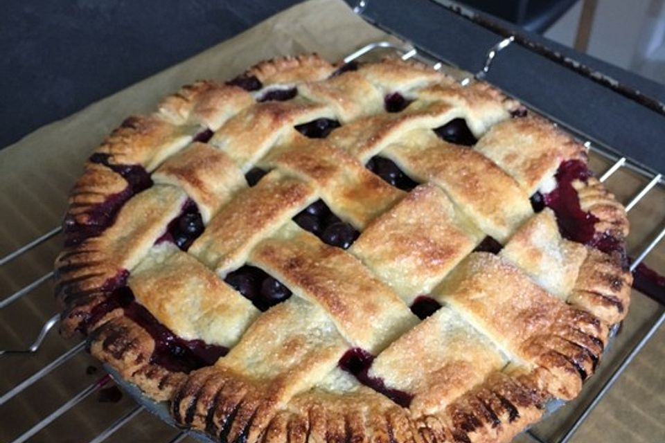 Best Blueberry Pie