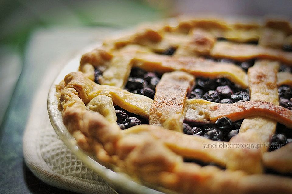 Best Blueberry Pie