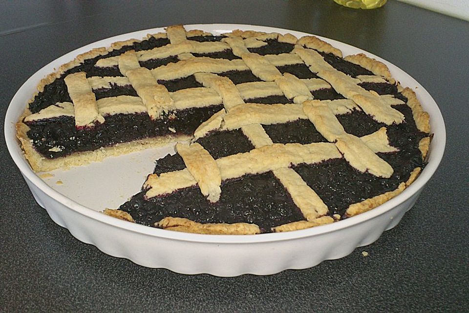 Best Blueberry Pie