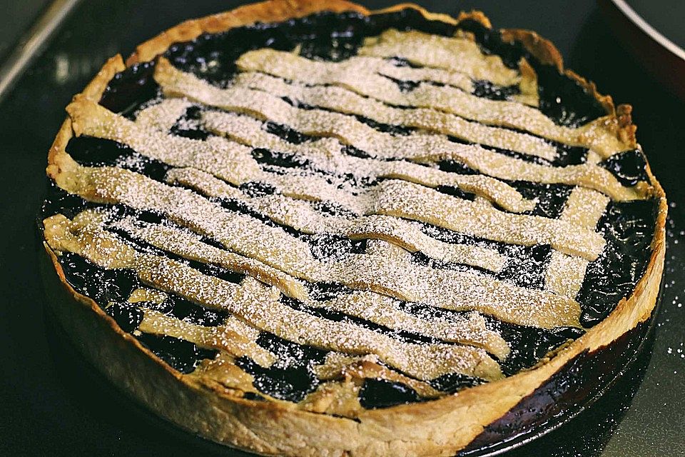 Best Blueberry Pie