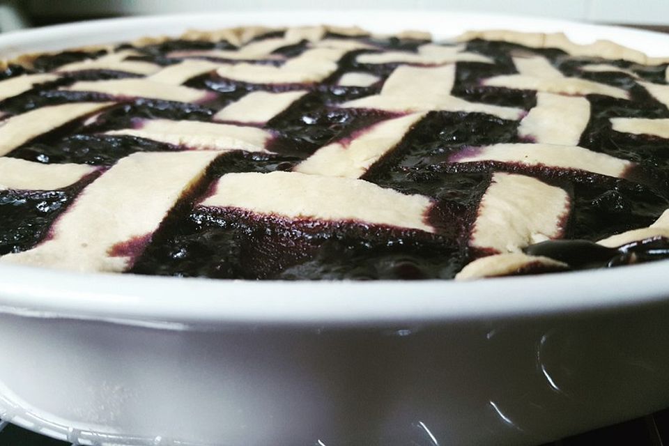 Best Blueberry Pie