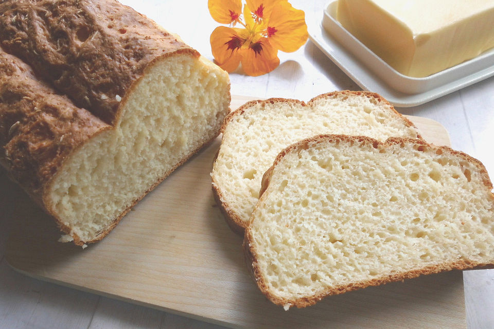 Leckeres Frühstücksbrot mit Quark