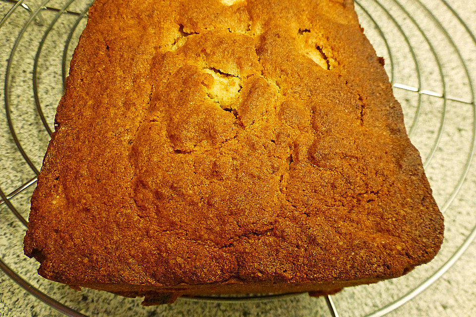 Apfelkuchen mit Marzipan