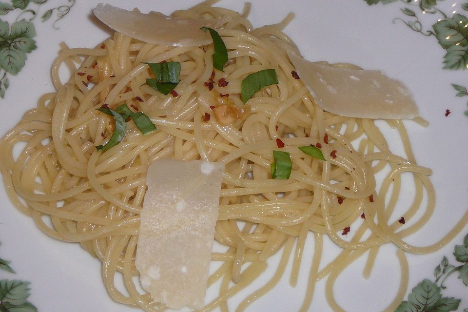 Spaghetti aglio olio