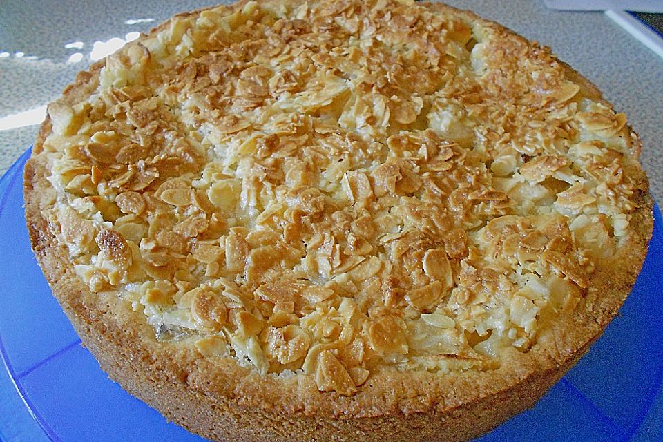 Apfelkuchen mit Mandelguss