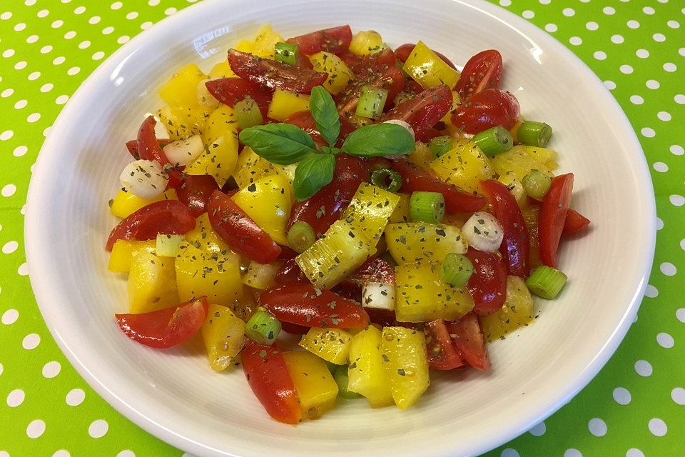 Tomaten - Paprika - Salat