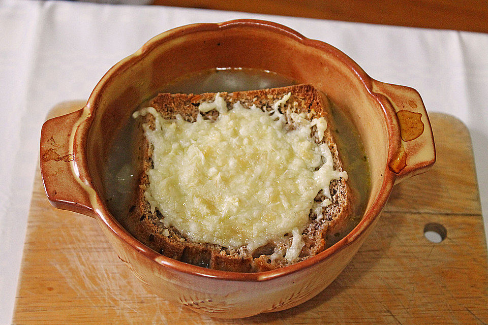 Zwiebelsuppe