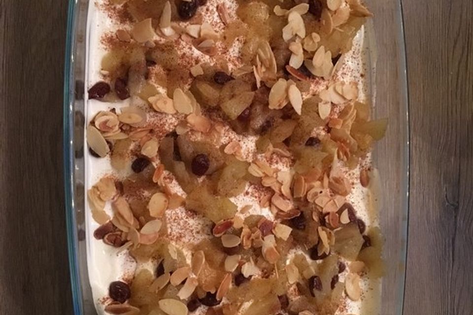 Bratapfel-Tiramisu