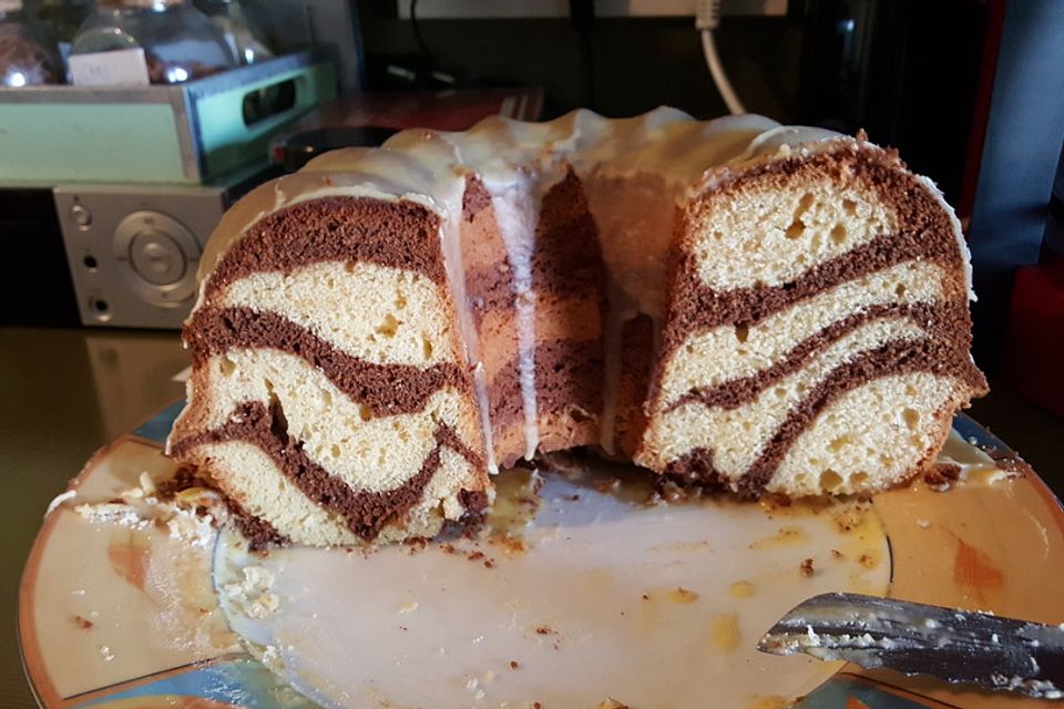 Zebra - Eierlikörkuchen