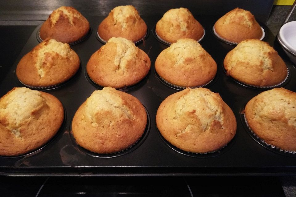 Extra White Chocolate Muffins