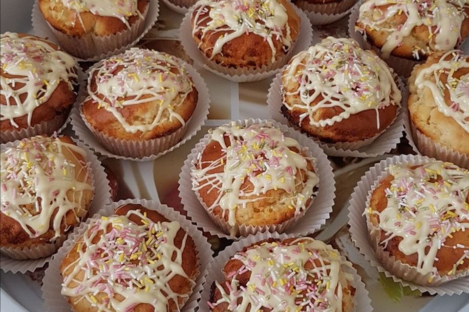 Extra White Chocolate Muffins