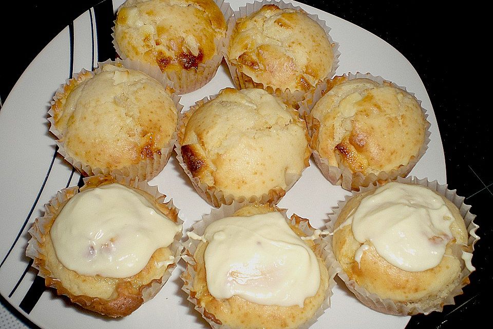 Extra White Chocolate Muffins