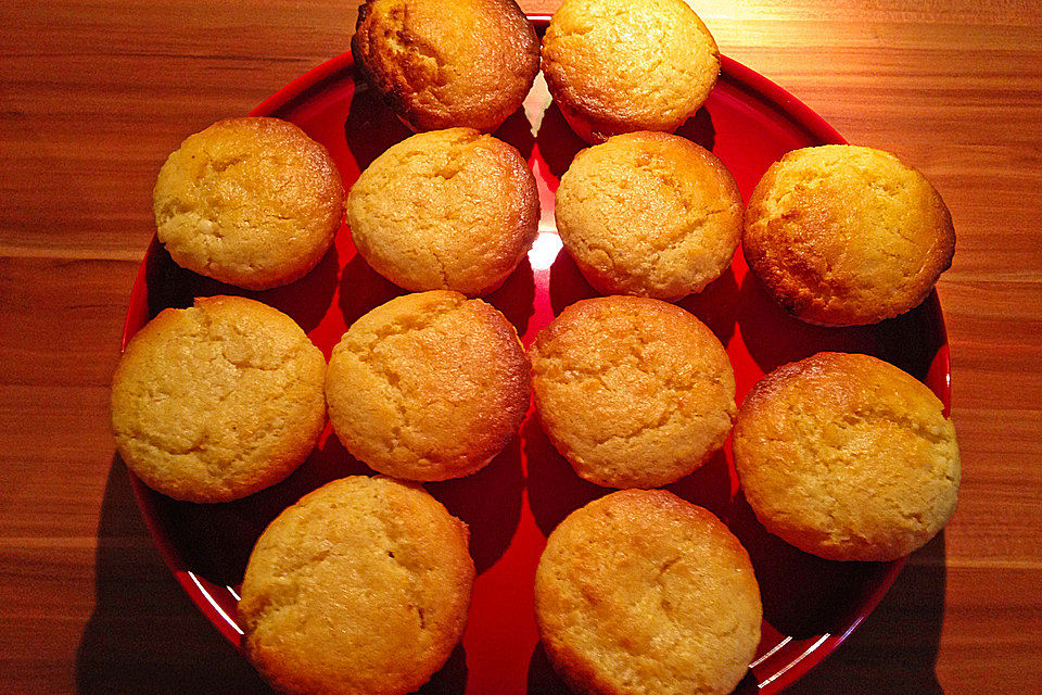 Extra White Chocolate Muffins