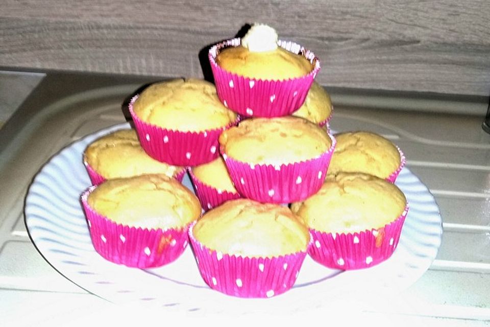 Extra White Chocolate Muffins