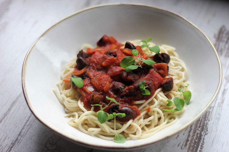 Zwiebelgemüse mit Spaghetti