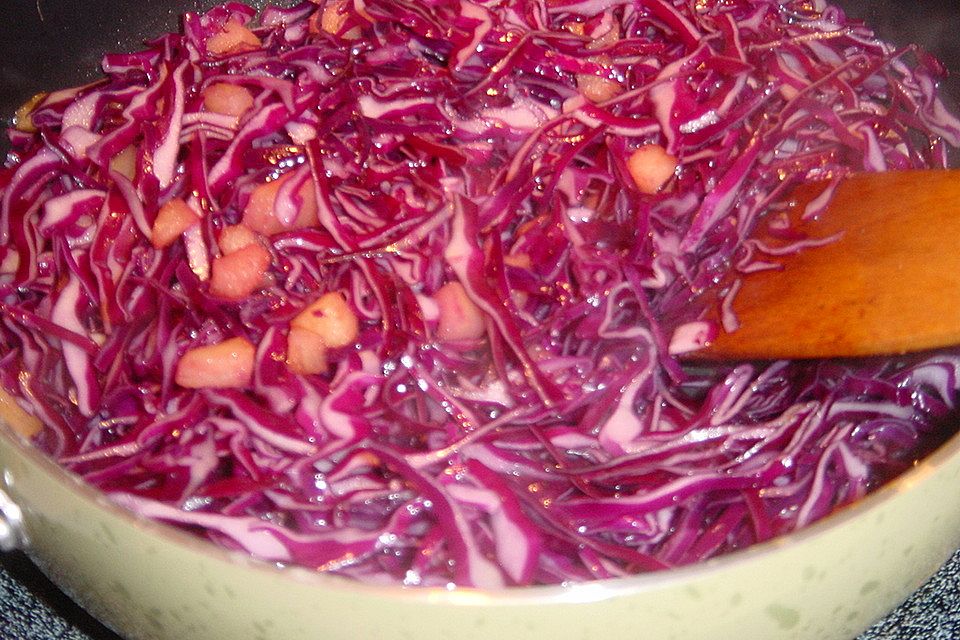 Karamellisierter Apfelrotkohl