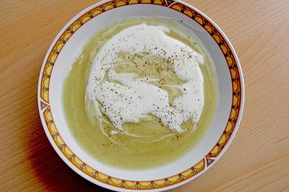 Schlagobers - Kartoffel - Suppe