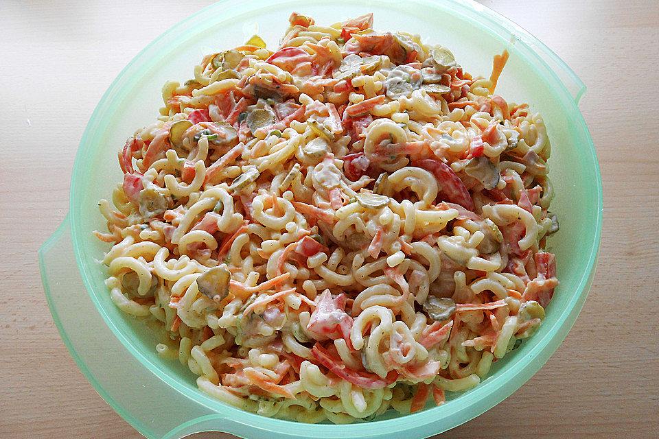 Gabelspaghettisalat