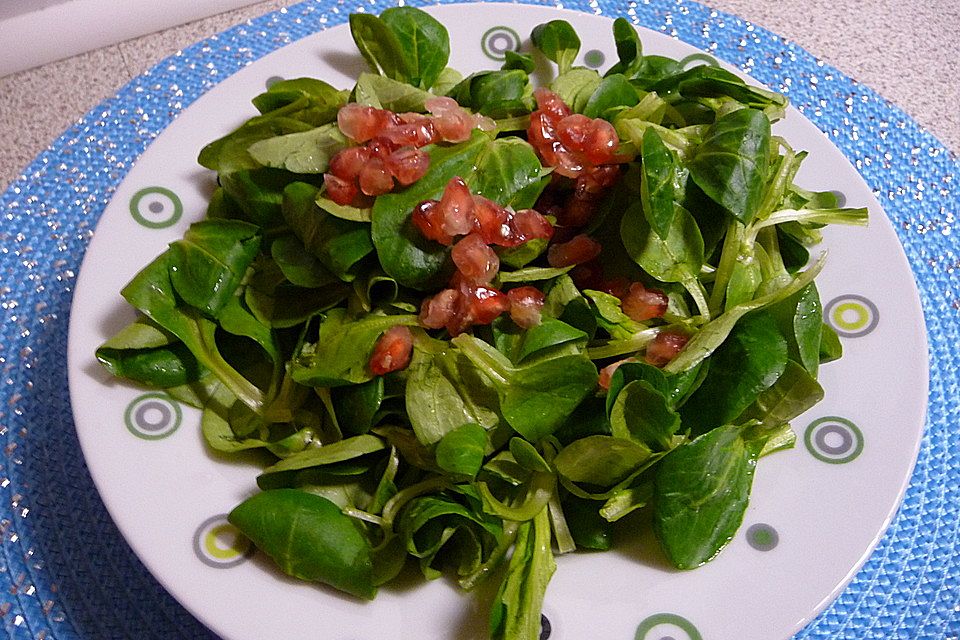 Feldsalat mit Granatapfel