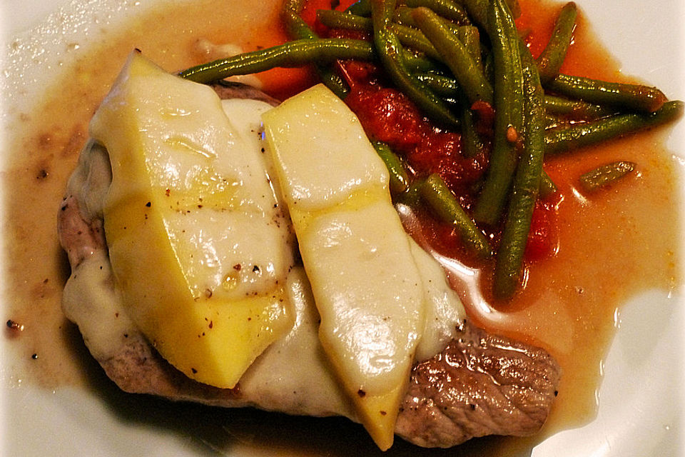 Minutensteaks mit Mango und  Käse