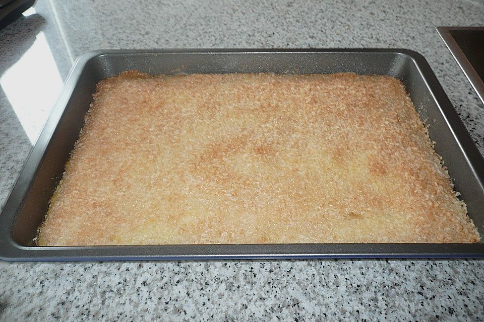 Buttermilch-Kokos-Kuchen