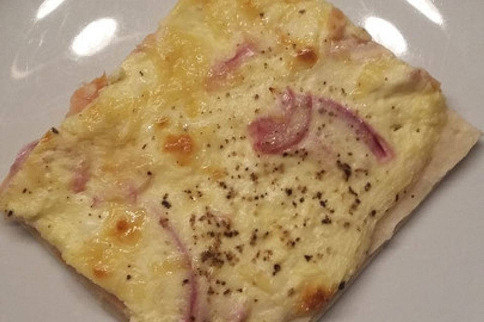 Lachsflammkuchen