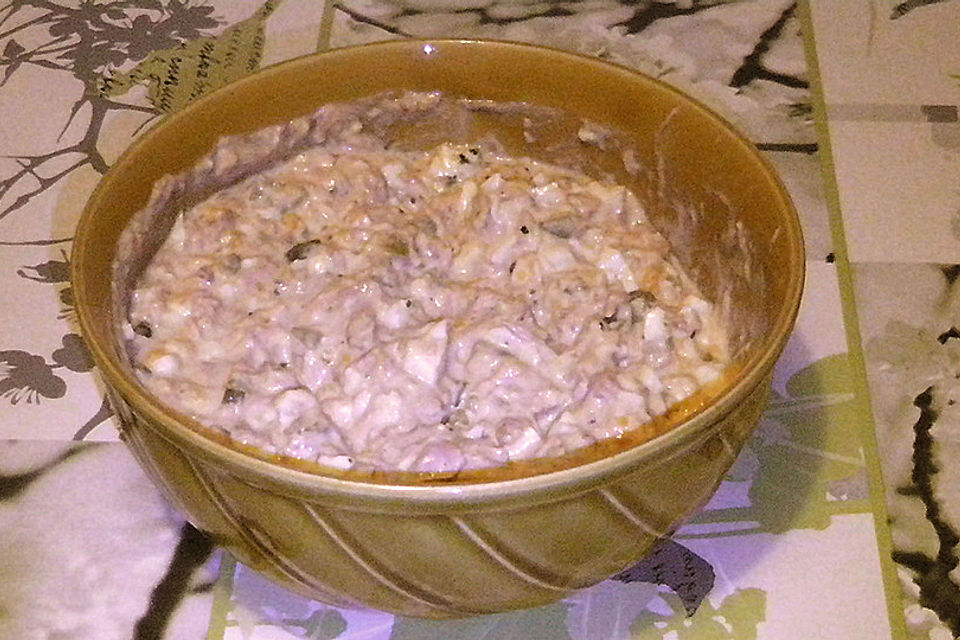 Eiaufstrich mit Thunfisch