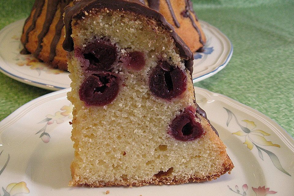 Kirsch - Napfkuchen