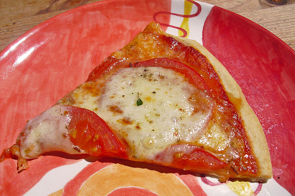 Tomaten - Mozzarella - Pizza