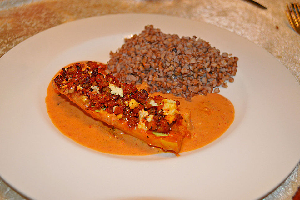 Gefüllte Zucchinischiffchen mit Feta