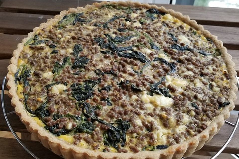 Griechische Hackfleischquiche