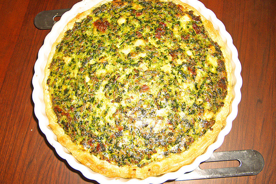 Griechische Hackfleischquiche