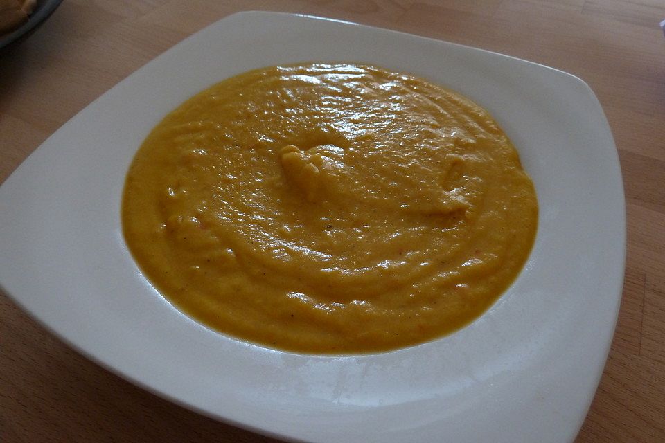 Scharfe Möhren - Fenchel - Suppe