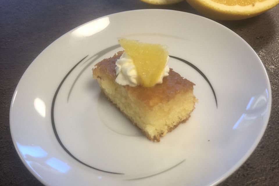 Getränkter Orangenkuchen