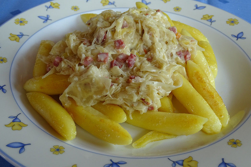 Schupfnudelpfanne mit Sauerkraut