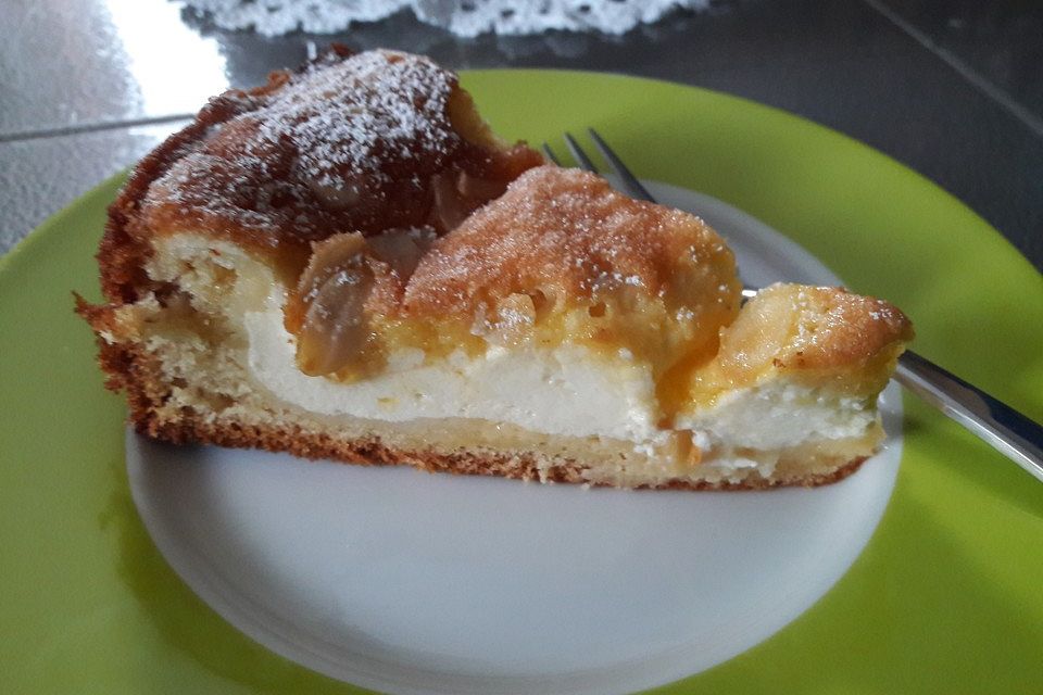 Hefe - Quarkkuchen mit Mandelblättchen