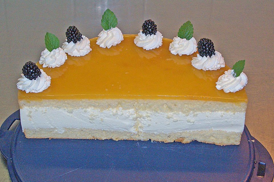 Maracuja - Käse - Sahne - Torte