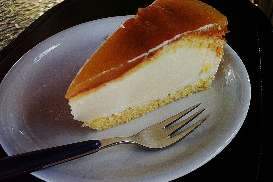 Maracuja - Käse - Sahne - Torte