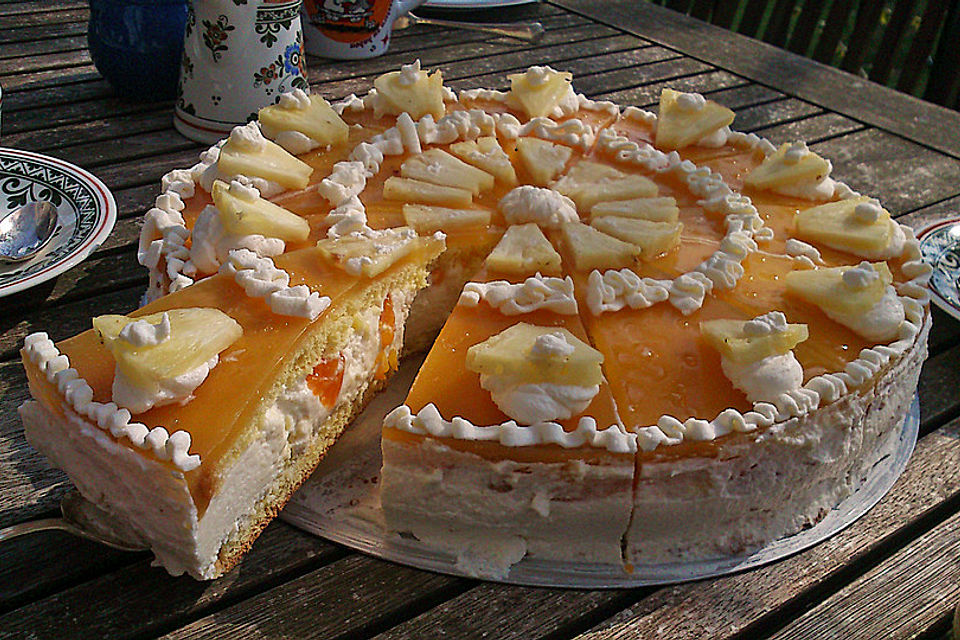 Maracuja - Käse - Sahne - Torte